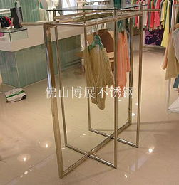 服装展示架不锈钢报价与厂家选择指南