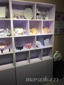如何选择最适合的展示架 实用指南